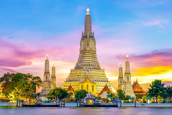 วัดอรุณราชวรารามราชวรมหาวิหาร (วัดแจ้ง)